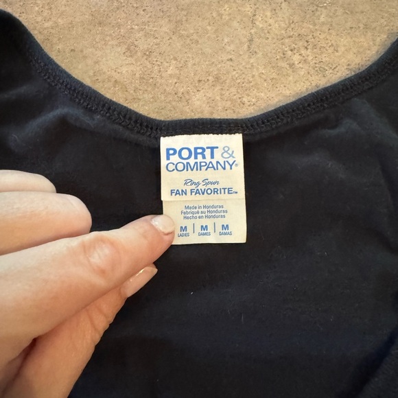 'Mom Pit Crew'  Black Tank Top with checkered flags Women’s Size M - Picture 4 of 4